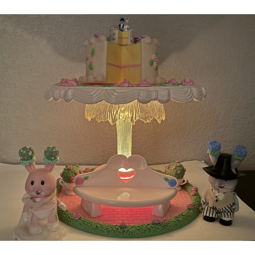 Vintage Tea Party Bunnies Light Up Wedding Playset Cake Figures Complete Works